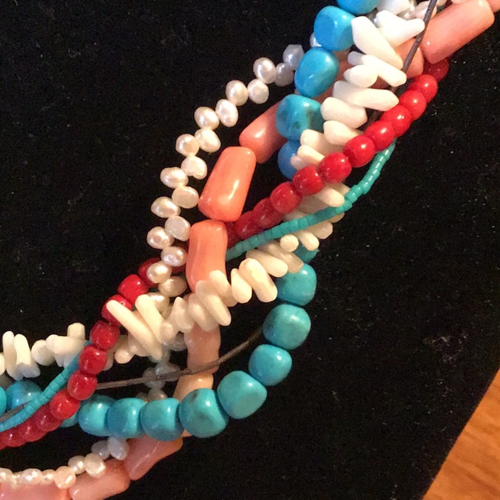 Gorgeous multi strand semi precious necklace - Picture 2 of 5